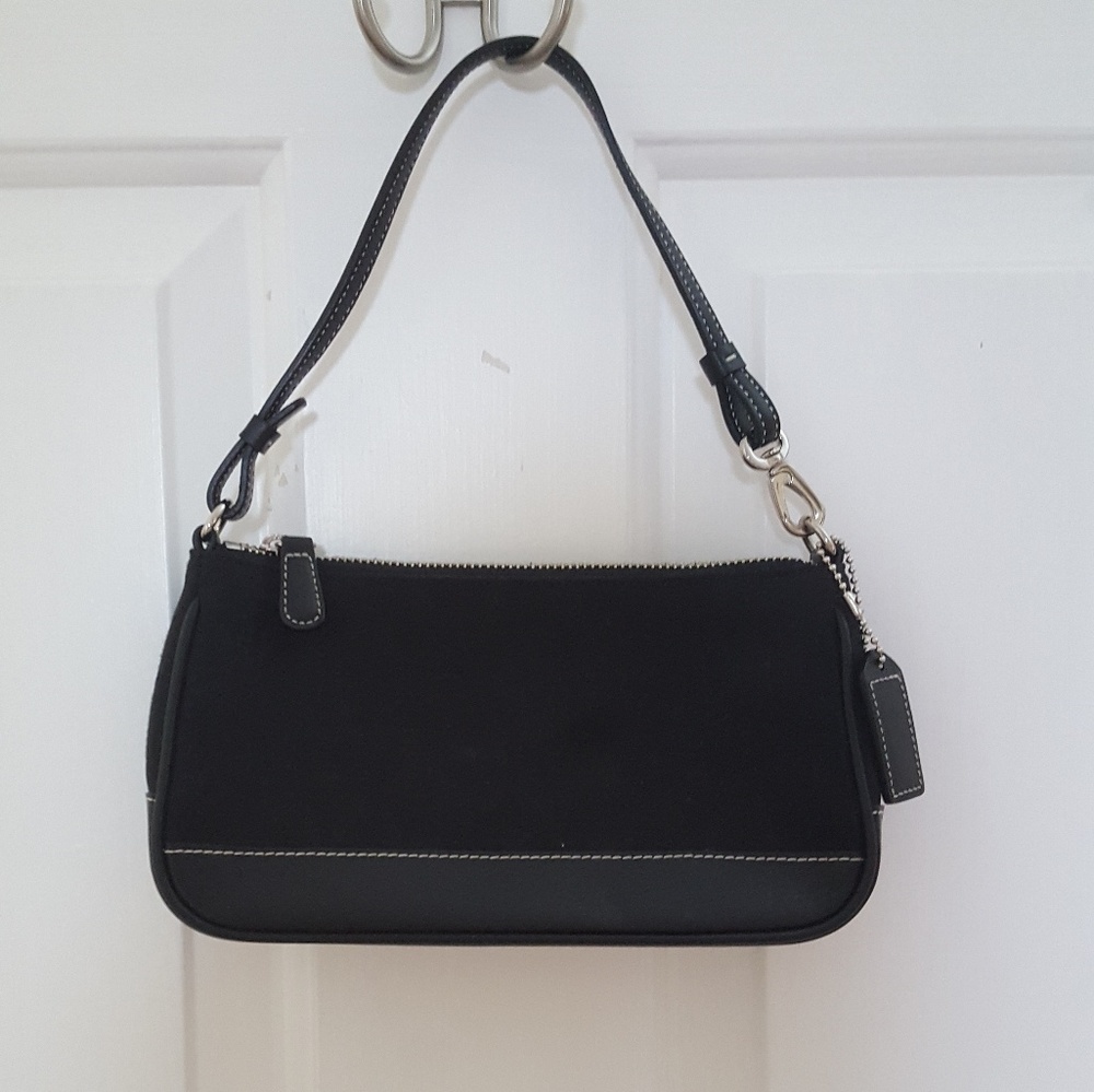 Coach Signature Purse